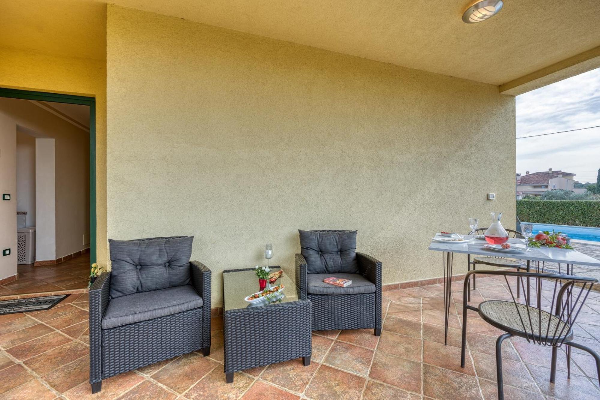 Villa Mare Rovinj Bagian luar foto