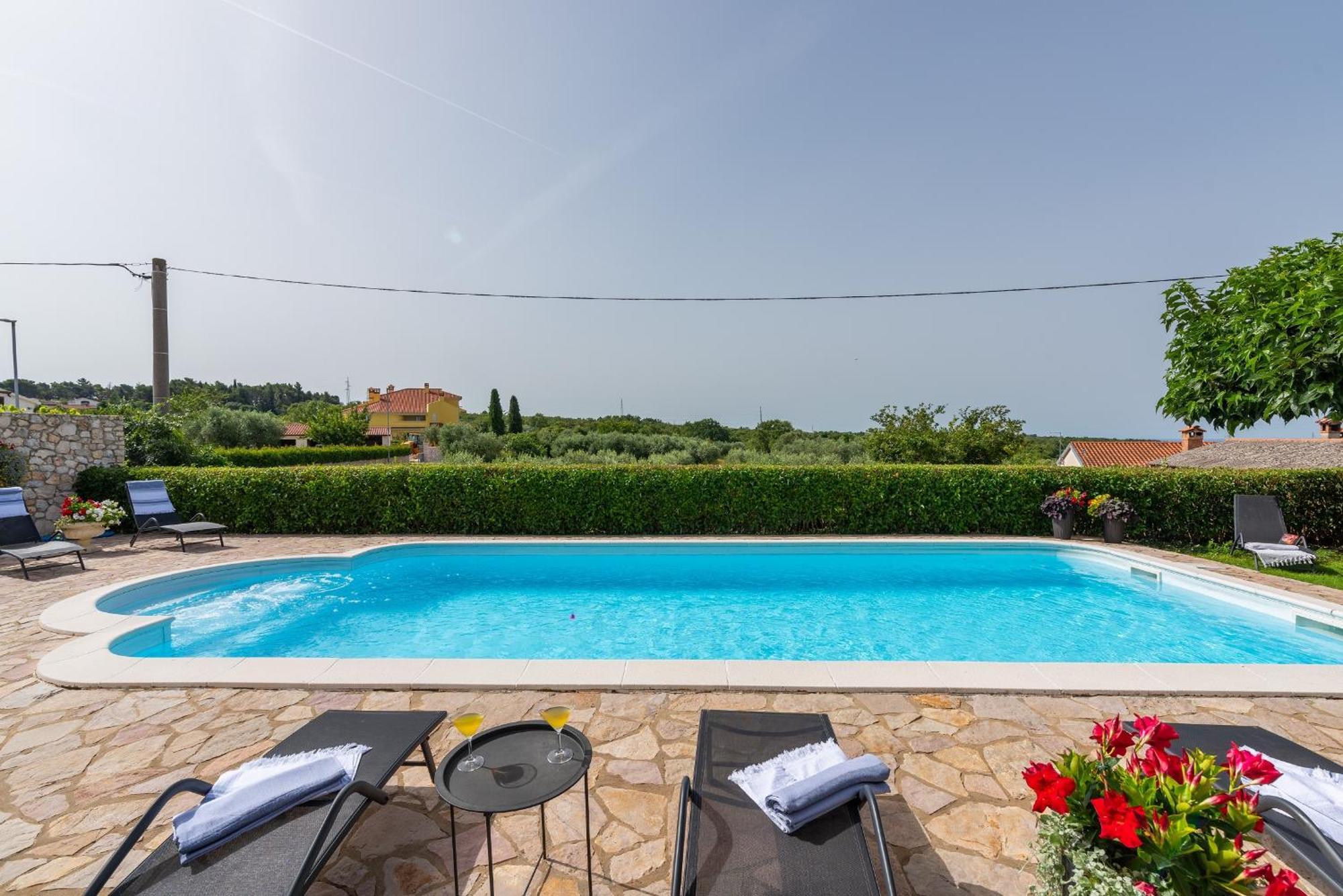 Villa Mare Rovinj Bagian luar foto